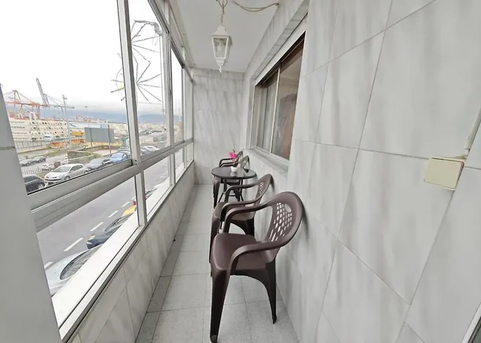 Garaje, A Solo Unos Minutos Del Centro De 아파트