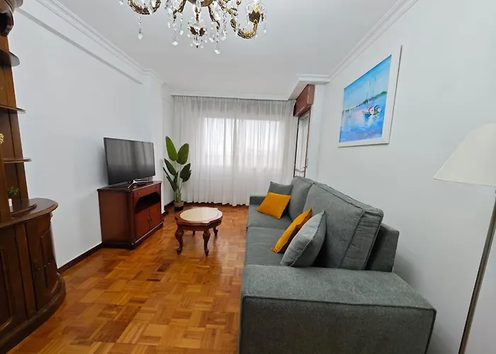 Garaje, A Solo Unos Minutos Del Centro De